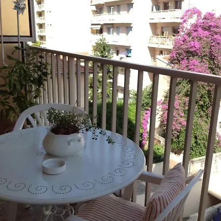 Proche De La Mer Apartament *